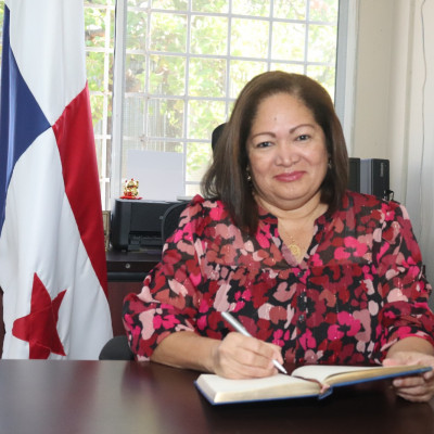 Subdirectora - Profesora Itzel Marina Davis