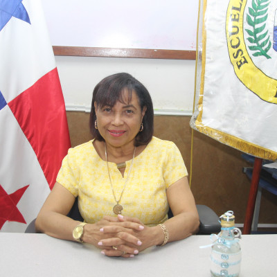 Supervisora - Profesora Dilcia Collins