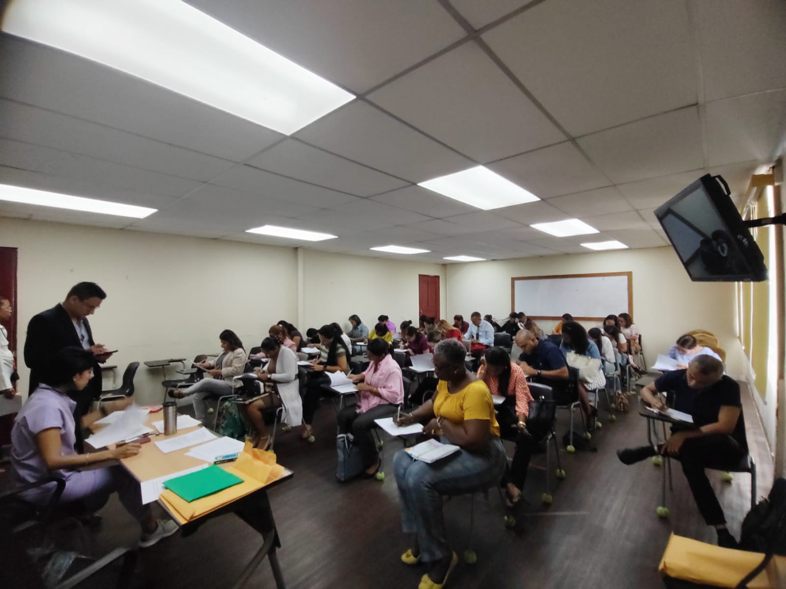 IPHE inicia la segunda fase del concurso para nombramientos de técnicos y médico