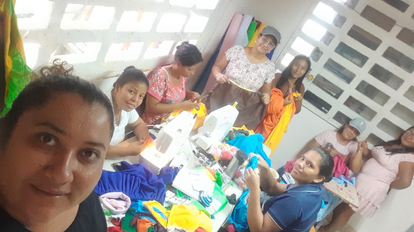Emprendimientos de Corte y Confección, apoyados por RBC
