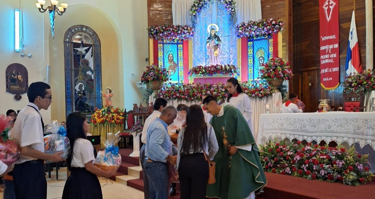 Celebran festividades de Santiago Apóstol en Veraguas