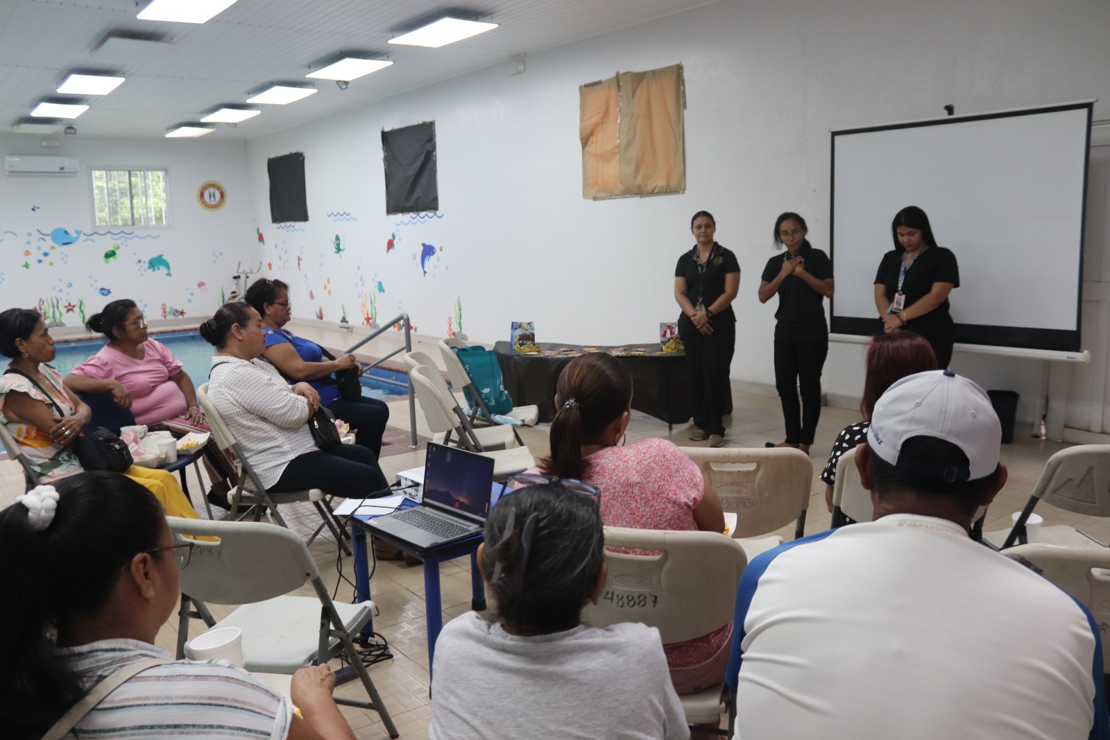 Convivencia para celebrar el Día de los Abuelos en el PEP