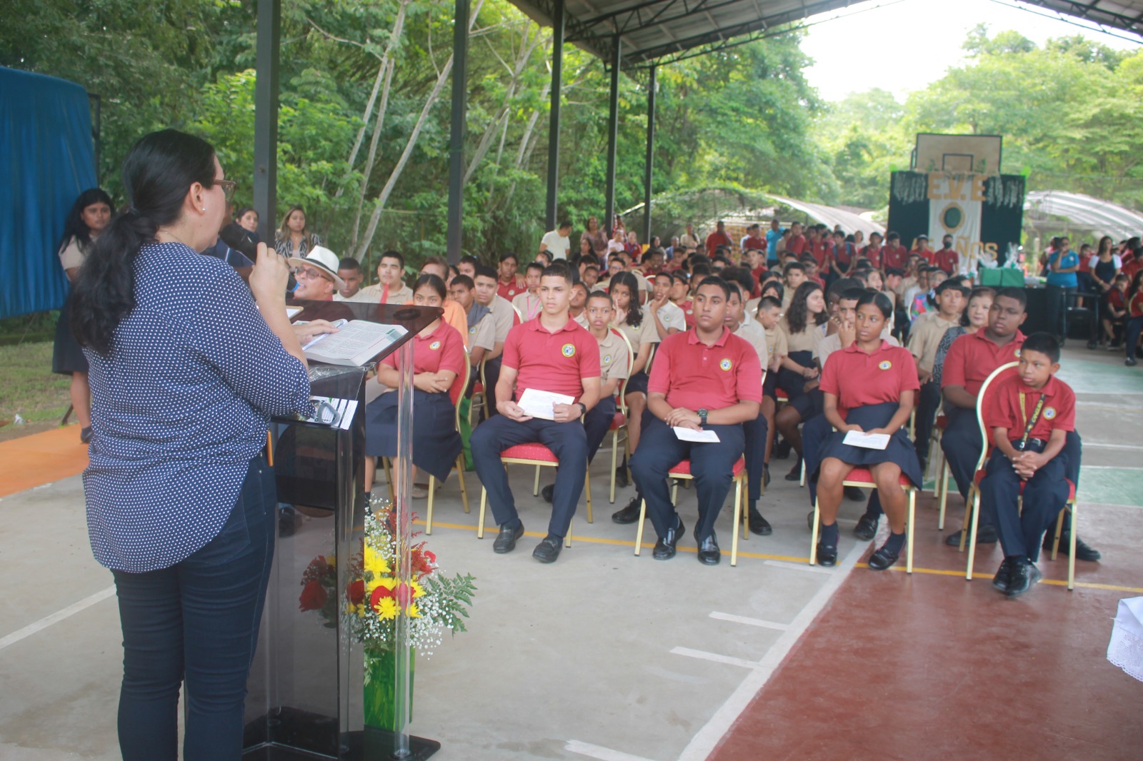 Escuela Vocacional Especial, realiza actividades previas al aniversario