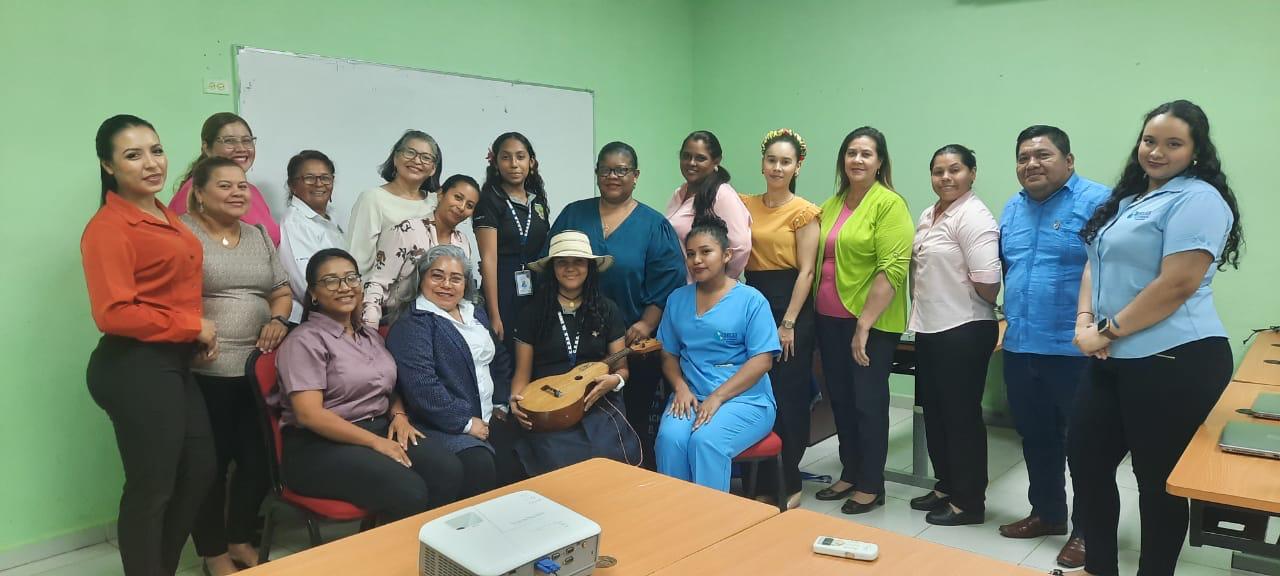 Docentes de Bocas del Toro participan de Taller sobre la Labor de Educar
