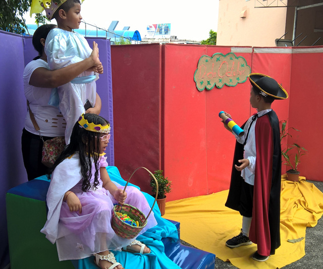 Conmemoran Día de la Hispanidad en el PEP del IPHE