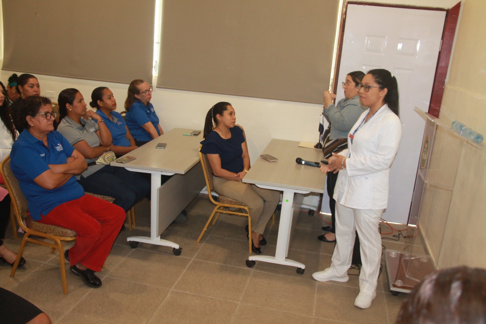 Realizan docencia sobre Salud y Bienestar de la Mujer