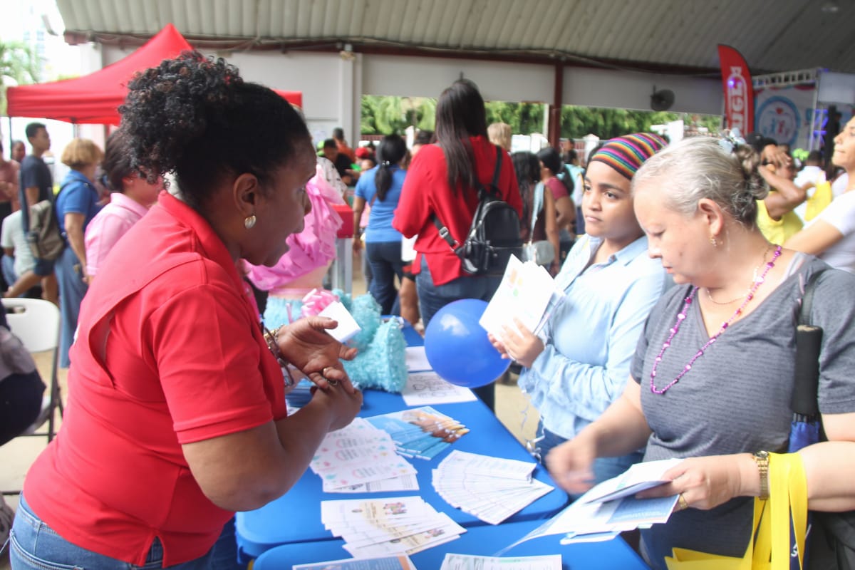 IPHE participa en la Gran Feria Familiar “Rescatamos la familia, rescatamos Panamá”.