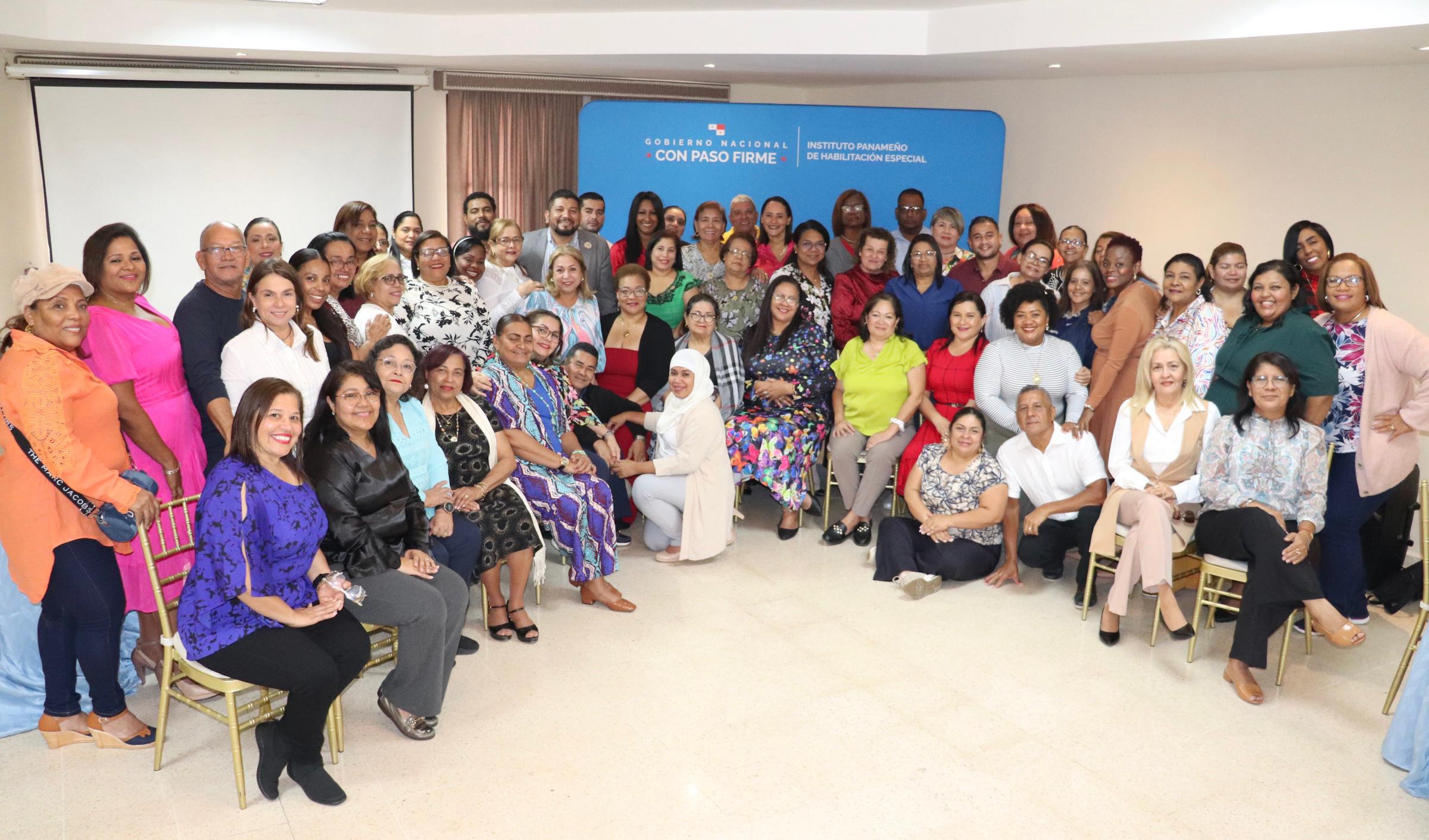 IPHE realiza Reunión General para fortalecer la gestión educativa inclusiva.