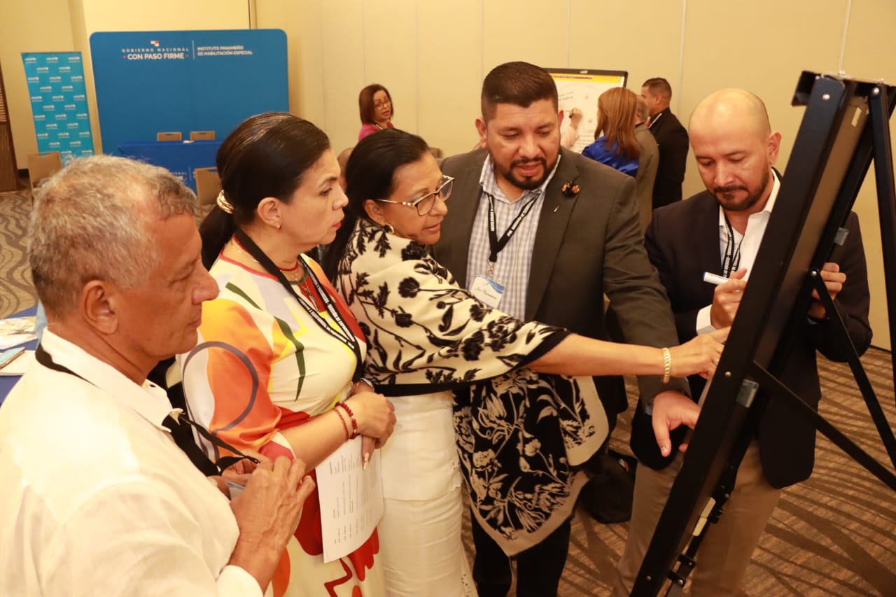 IPHE y UNICEF impulsan taller para fortalecer el modelo nacional de inclusión educativa en Panamá.