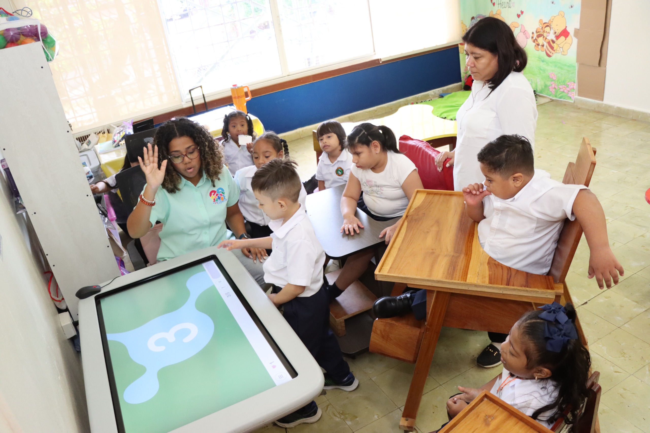 IPHE consolida la educación inclusiva y equitativa al cierre del año escolar 2025