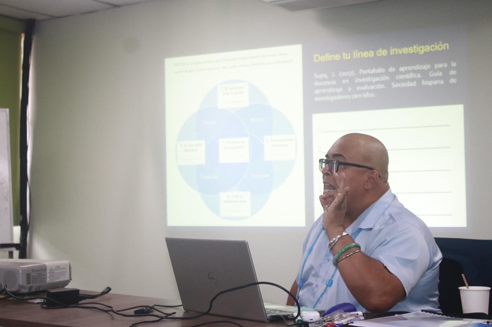 De la Práctica al Conocimiento: IPHE Impulsa la Investigación, Acción para una Educación de Excelencia